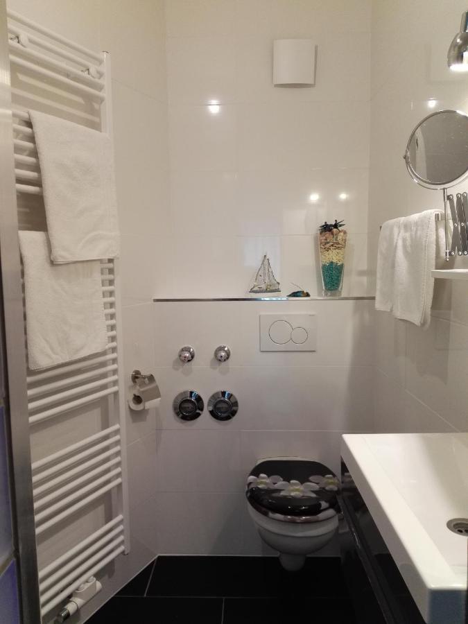 Ferienwohnung Delphin Schonwald  ภายนอก รูปภาพ